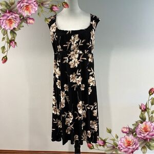 Plus size Floral knee length Dress size‎ 14
